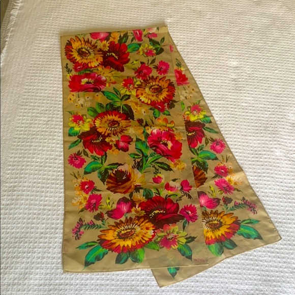 Echo scarf, vibrant floral pattern with pink and yellow and green - Picture 1 of 5